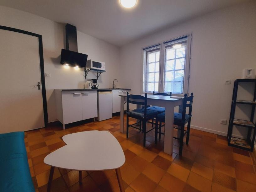 La Bonne Etoile - Chambres D'Hotes Et Appartements - Плуескат Екстериор снимка