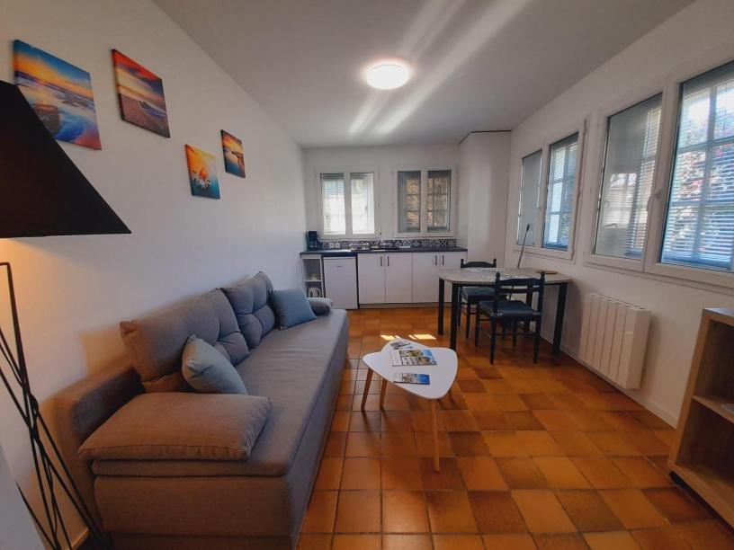 La Bonne Etoile - Chambres D'Hotes Et Appartements - Плуескат Екстериор снимка